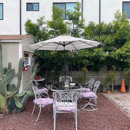 Small Private La Bedroom W Wifi - Private Fridge - Ac Near Usc - Exposition Park - Usc Memorial Coliseum - Banc Of California Bmo Stadium - Downtown Los Angeles Dtla - University Of Southern California Usc!!! Exterior foto