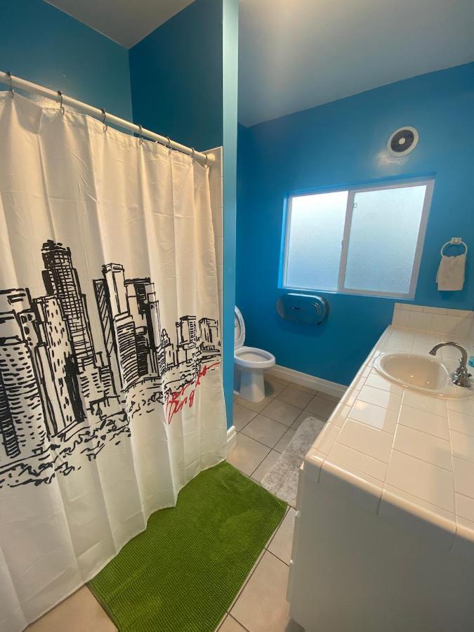 Small Private La Bedroom W Wifi - Private Fridge - Ac Near Usc - Exposition Park - Usc Memorial Coliseum - Banc Of California Bmo Stadium - Downtown Los Angeles Dtla - University Of Southern California Usc!!! Exterior foto