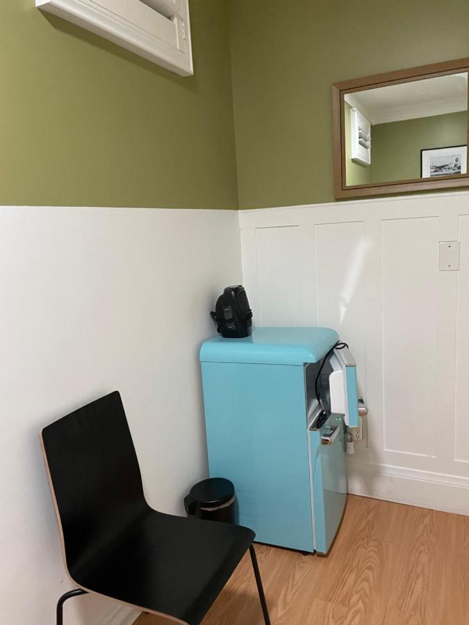 Small Private La Bedroom W Wifi - Private Fridge - Ac Near Usc - Exposition Park - Usc Memorial Coliseum - Banc Of California Bmo Stadium - Downtown Los Angeles Dtla - University Of Southern California Usc!!! Exterior foto